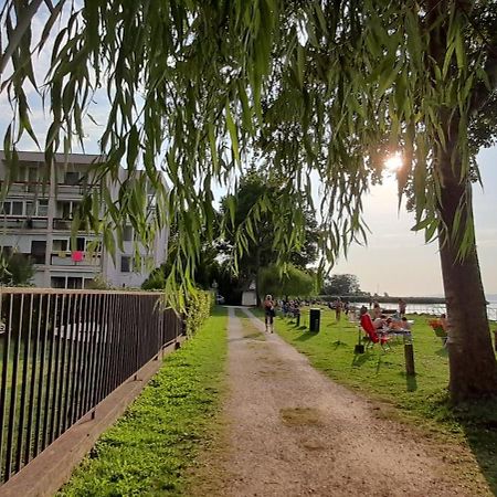Suello Utcai Apartman Fonyod Vizparti Es Panoramas! On The Waterfront And With Balaton Panorama! Esterno foto