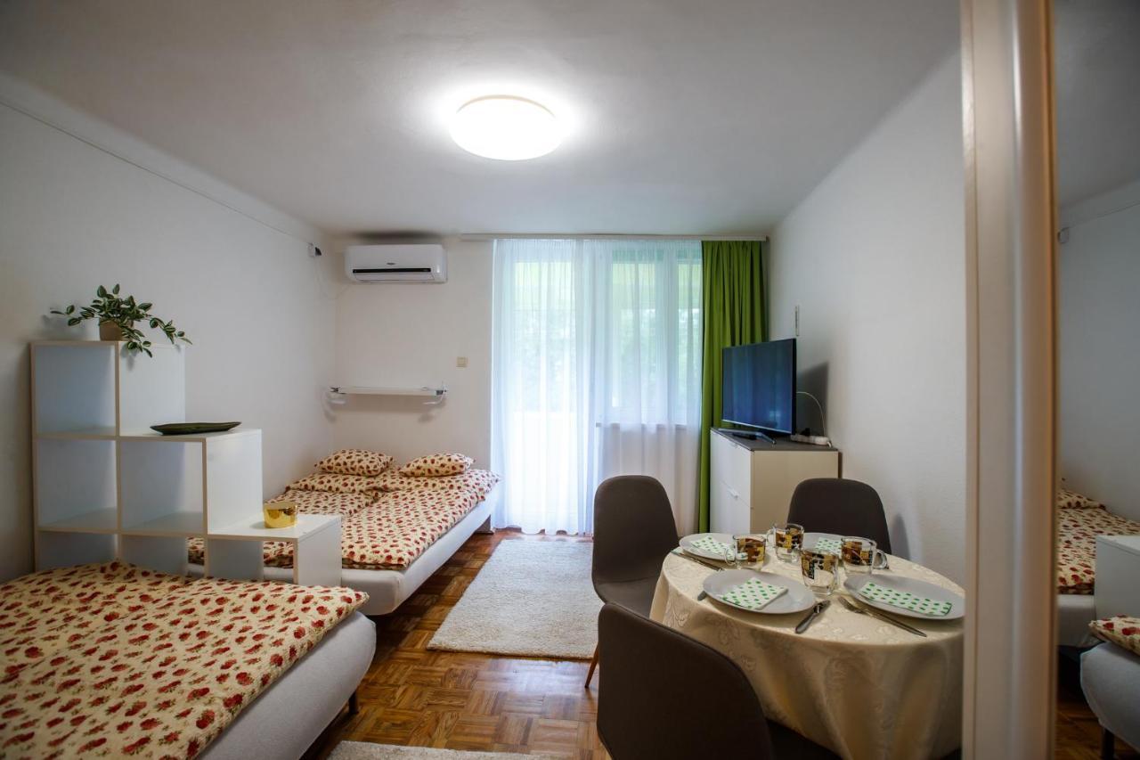 Suello Utcai Apartman Fonyod Vizparti Es Panoramas! On The Waterfront And With Balaton Panorama! Esterno foto